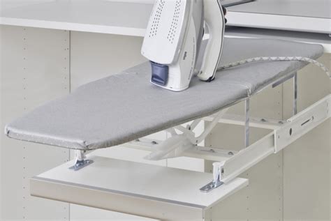 Strykbräda i låda ikea